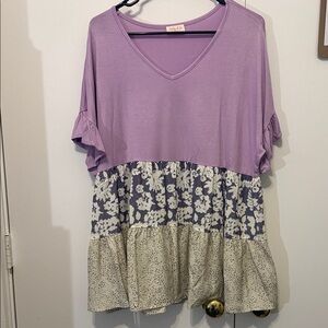 Hailey & Co Lavender and Cream Floral Tunic